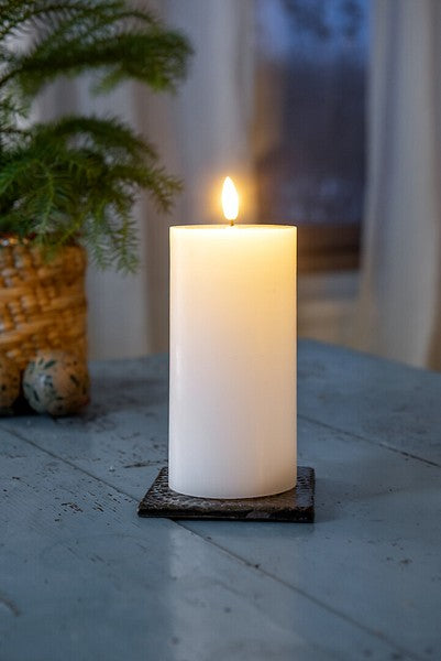 Airam Led-pöytäkynttilä 15 cm ajastimella