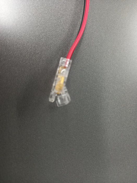 Pisteettömän  COB LED-nauhan liitin 100 cm johdolla